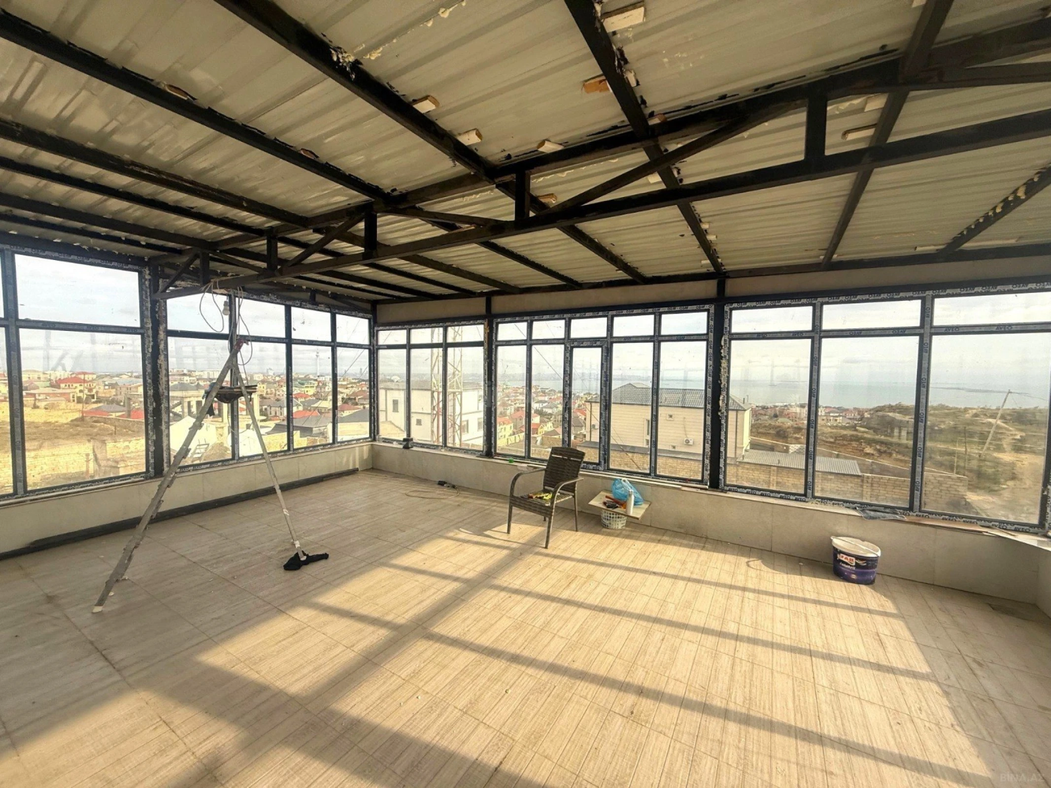 Satılır 6 otaqlı həyət evi 420 m²
