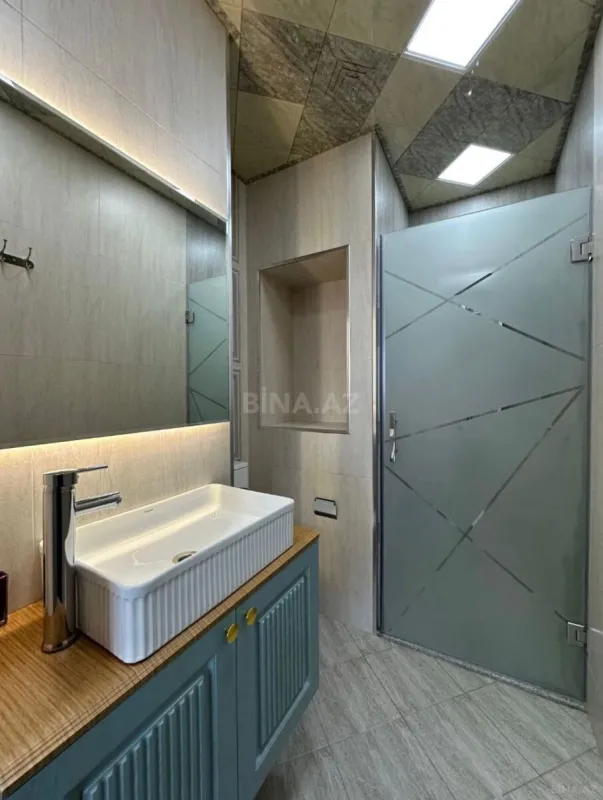 Satılır 3 otaqlı mənzil 103 m²