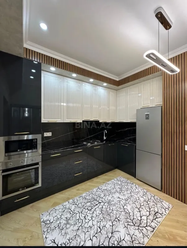 Satılır 3 otaqlı mənzil 103 m²