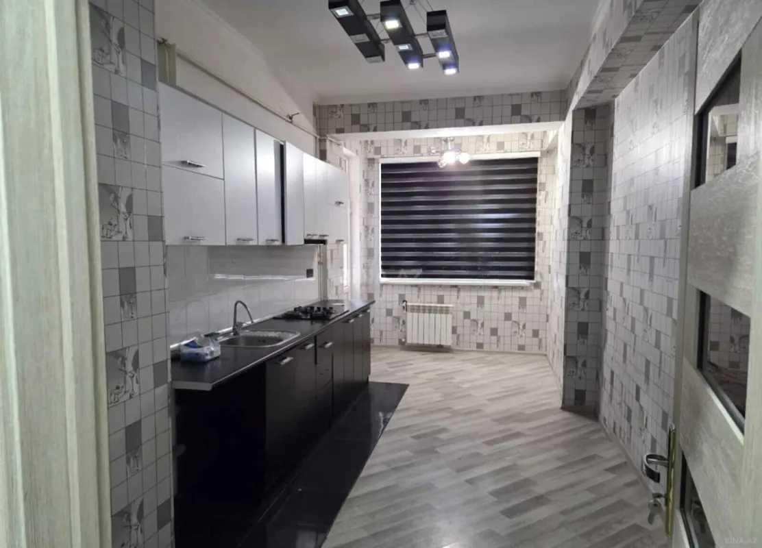 Satılır 2 otaqlı mənzil 89 m²