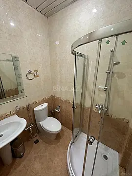 Kirayə verilir 3 otaqlı mənzil 180 m²