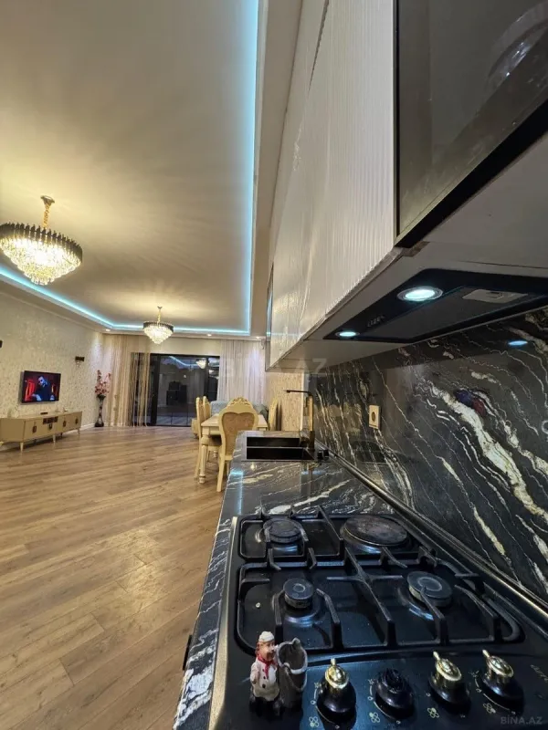 Satılır 4 otaqlı həyət evi 200 m²