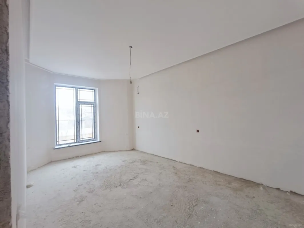 Satılır 5 otaqlı həyət evi 130 m²