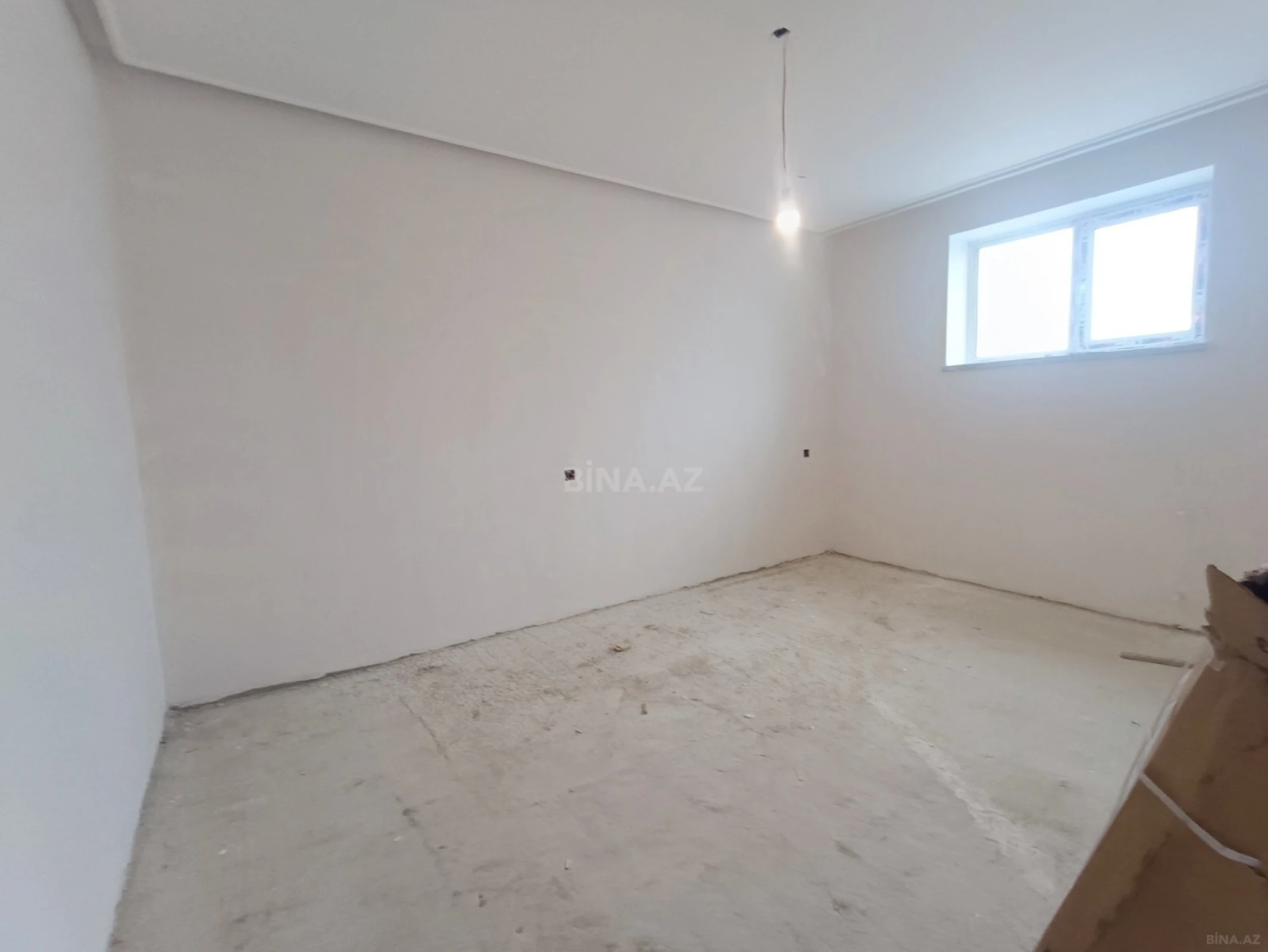 Satılır 5 otaqlı həyət evi 130 m²