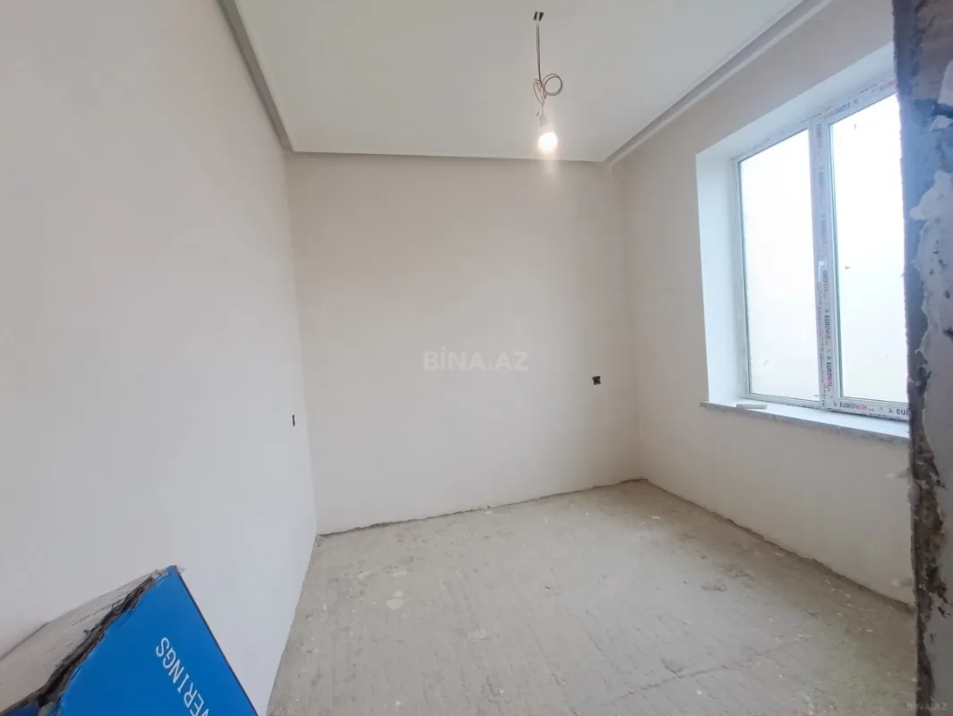 Satılır 5 otaqlı həyət evi 130 m²