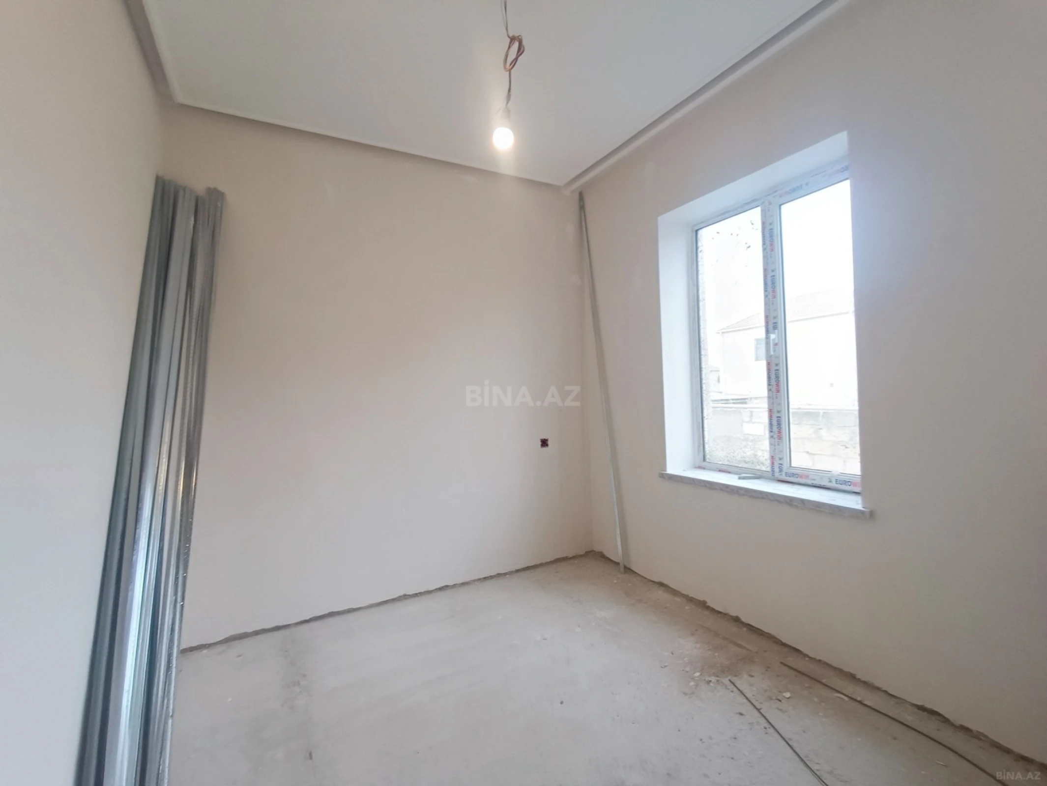 Satılır 5 otaqlı həyət evi 130 m²
