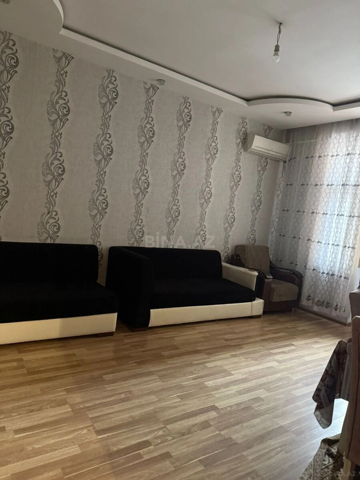 Kirayə verilir 2 otaqlı mənzil 70 m²