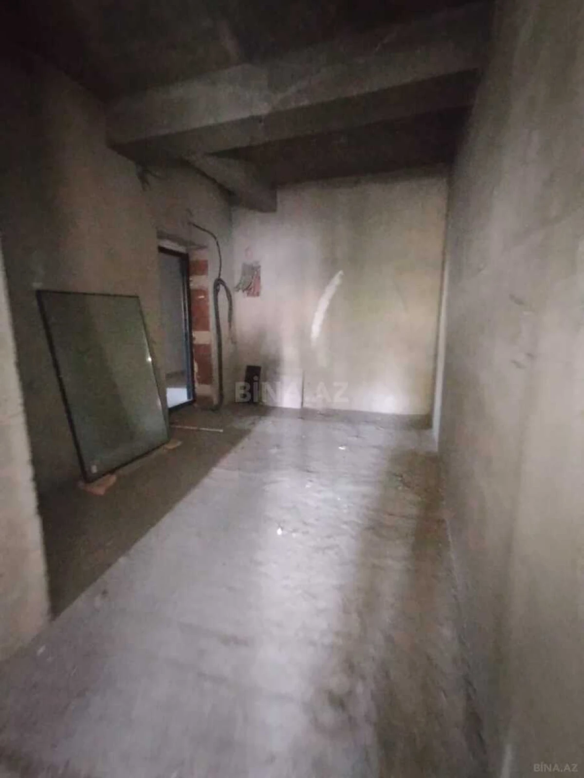 Satılır 3 otaqlı mənzil 118 m²