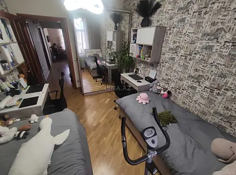 Satılır 3 otaqlı mənzil 85 m²