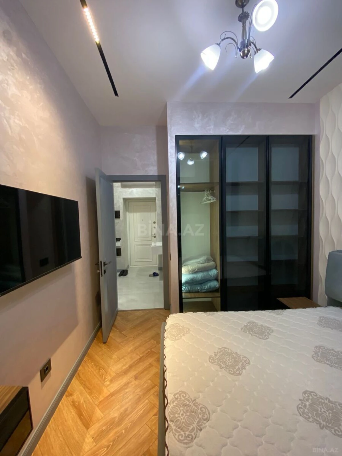 Kirayə verilir 2 otaqlı mənzil 50 m²