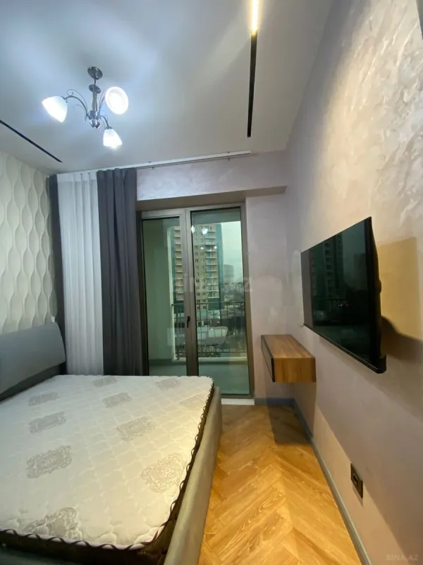 Kirayə verilir 2 otaqlı mənzil 50 m²