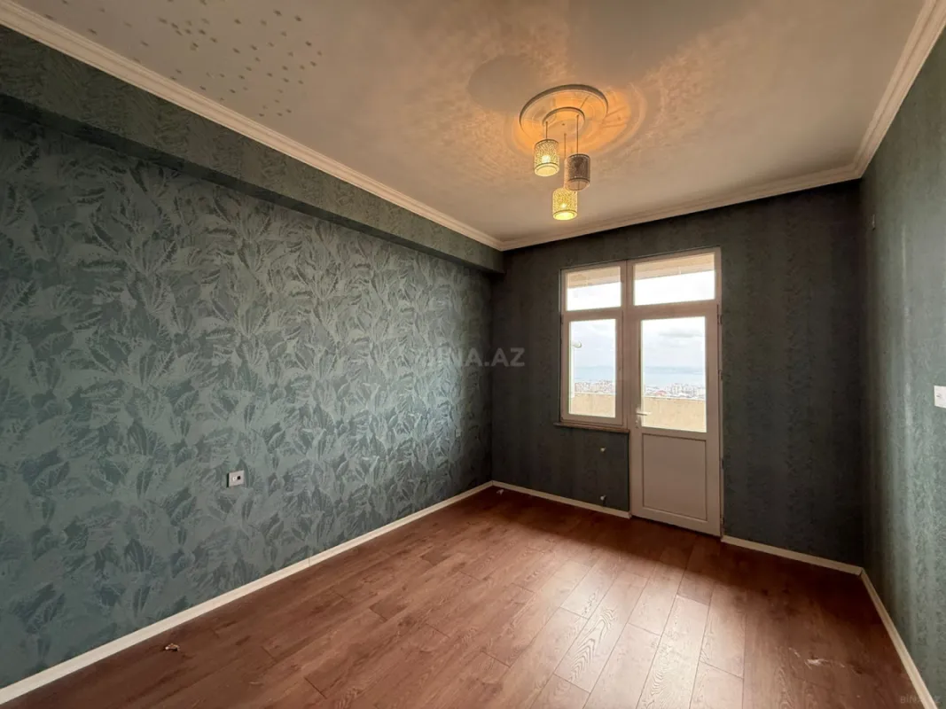 Satılır 3 otaqlı mənzil 104 m²