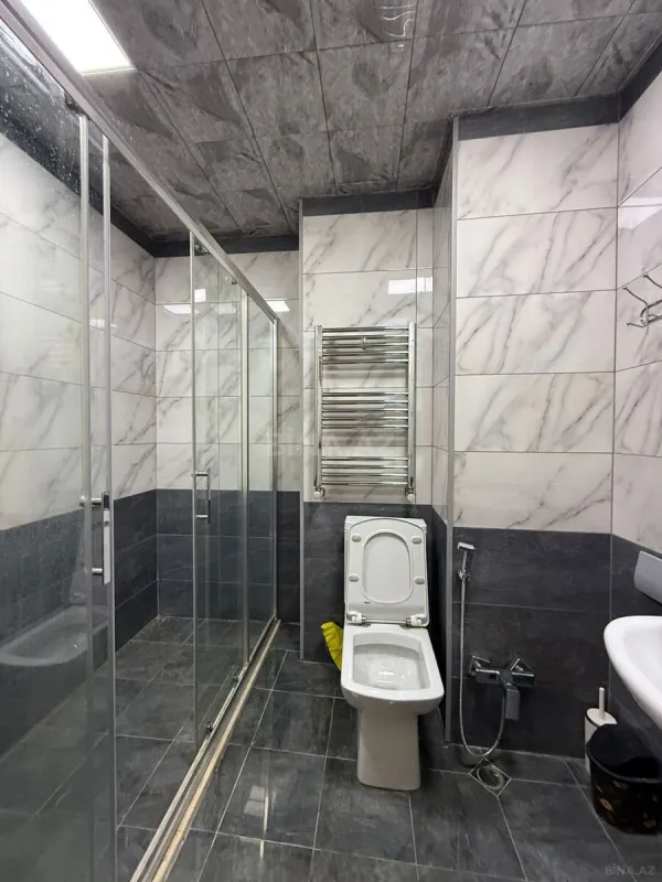 Satılır 3 otaqlı mənzil 104 m²