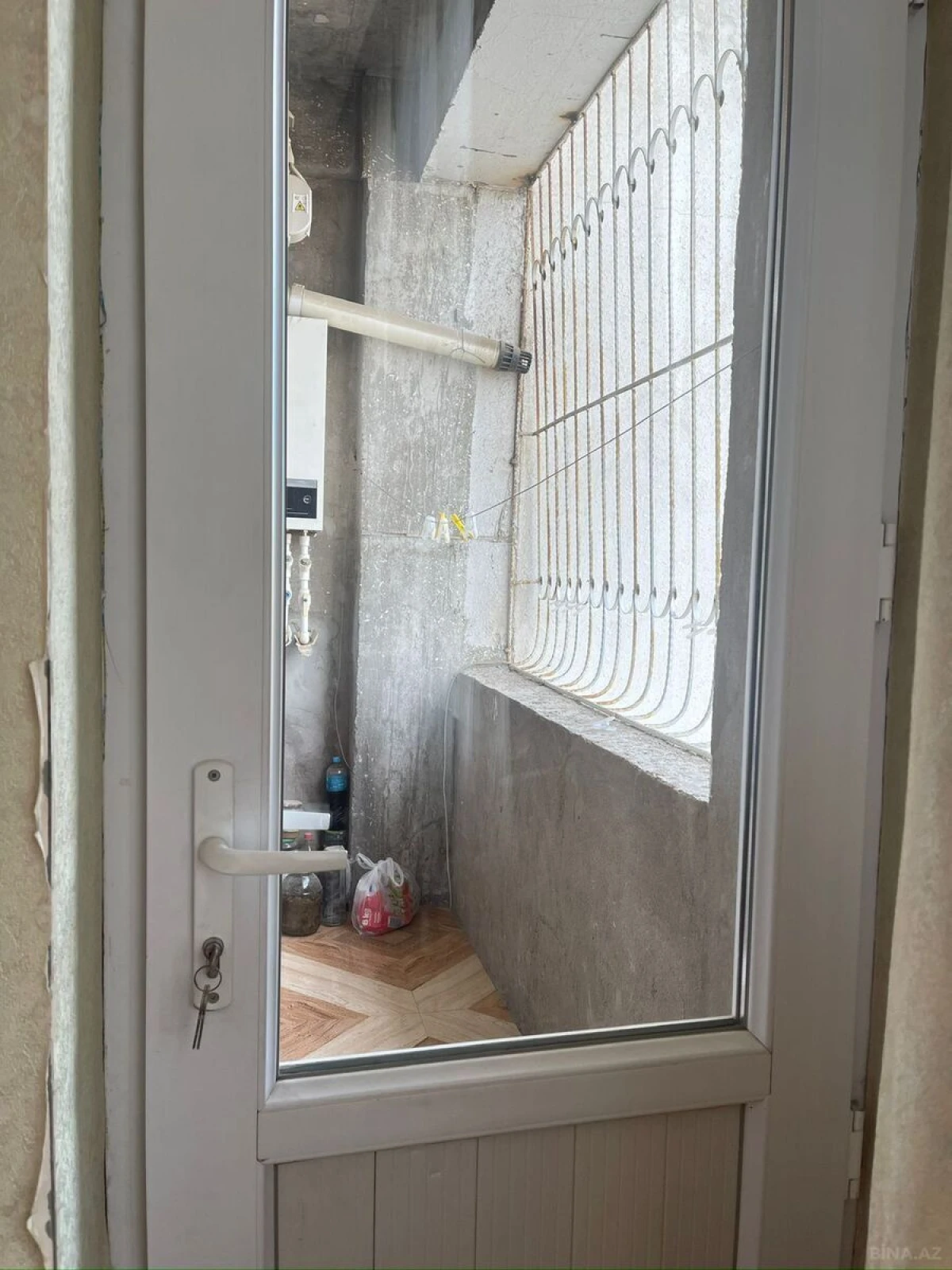 Satılır 2 otaqlı mənzil 65 m²