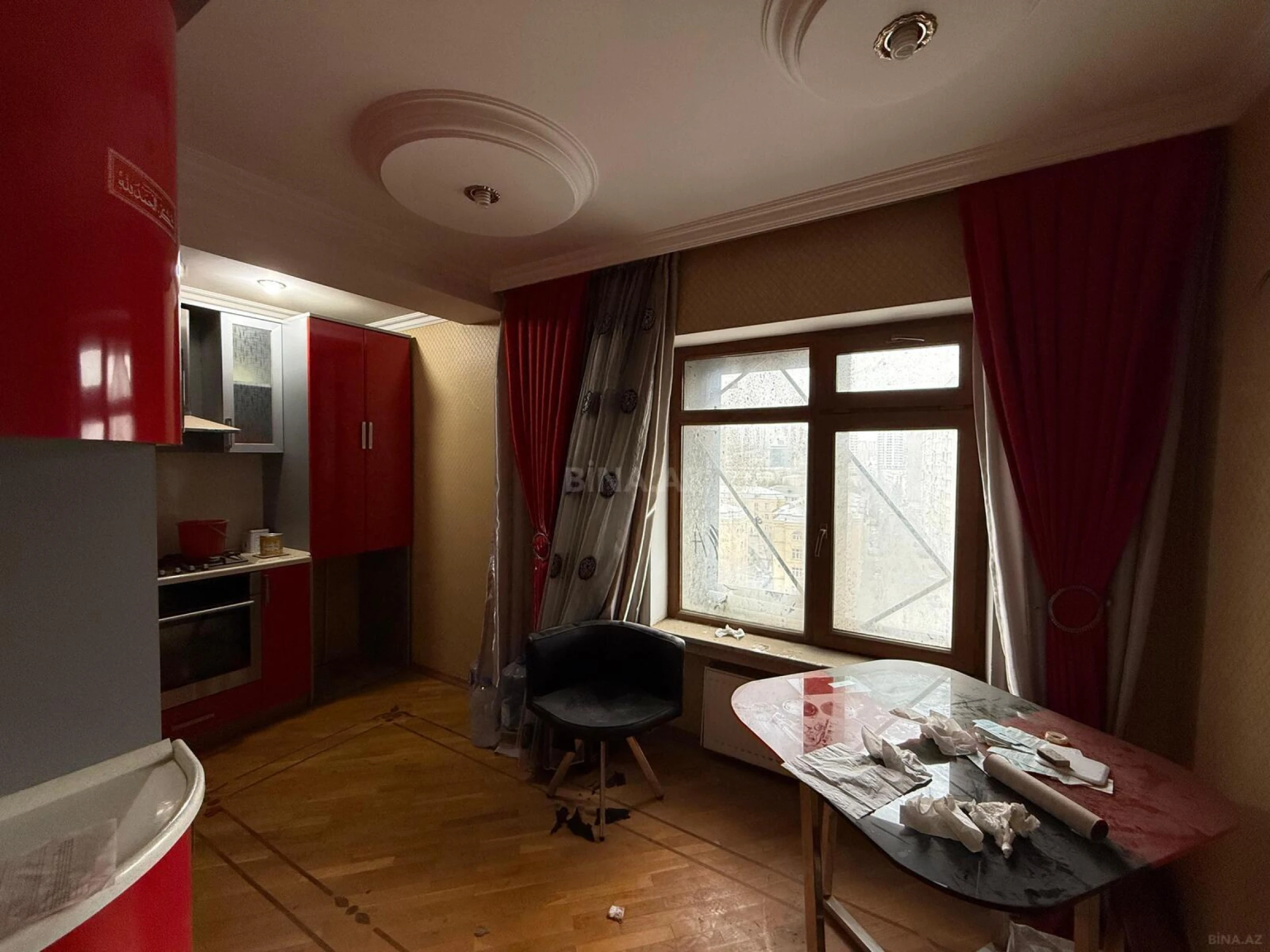 Satılır 2 otaqlı mənzil 75 m²