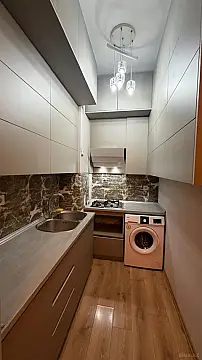 Satılır 2 otaqlı mənzil 48 m²