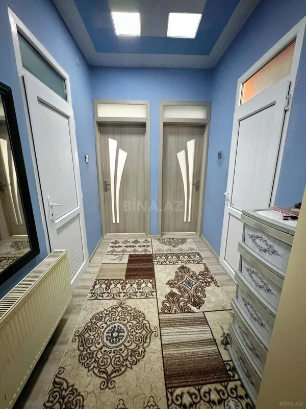 Satılır 7 otaqlı həyət evi 348 m²