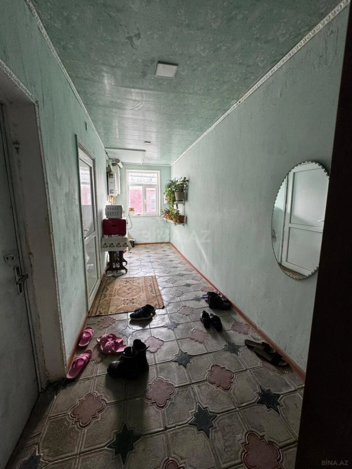 Satılır 7 otaqlı həyət evi 348 m²