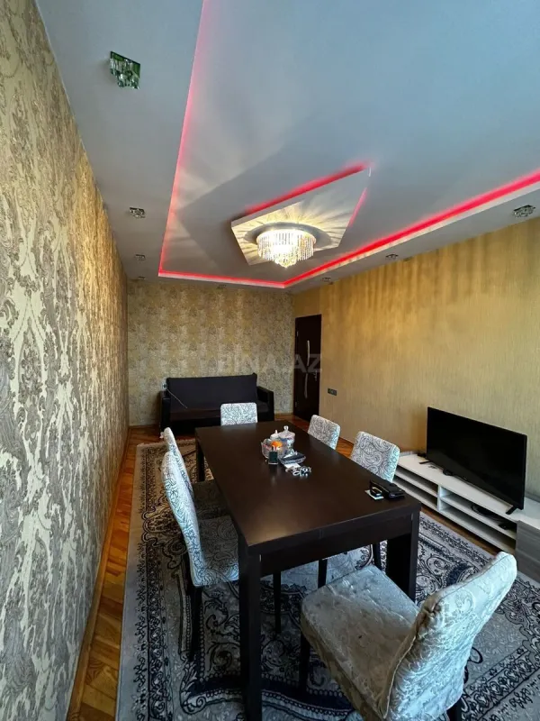 Satılır 2 otaqlı mənzil 65 m²