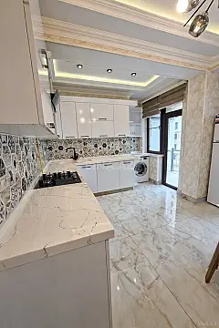 Satılır 2 otaqlı mənzil 80 m²