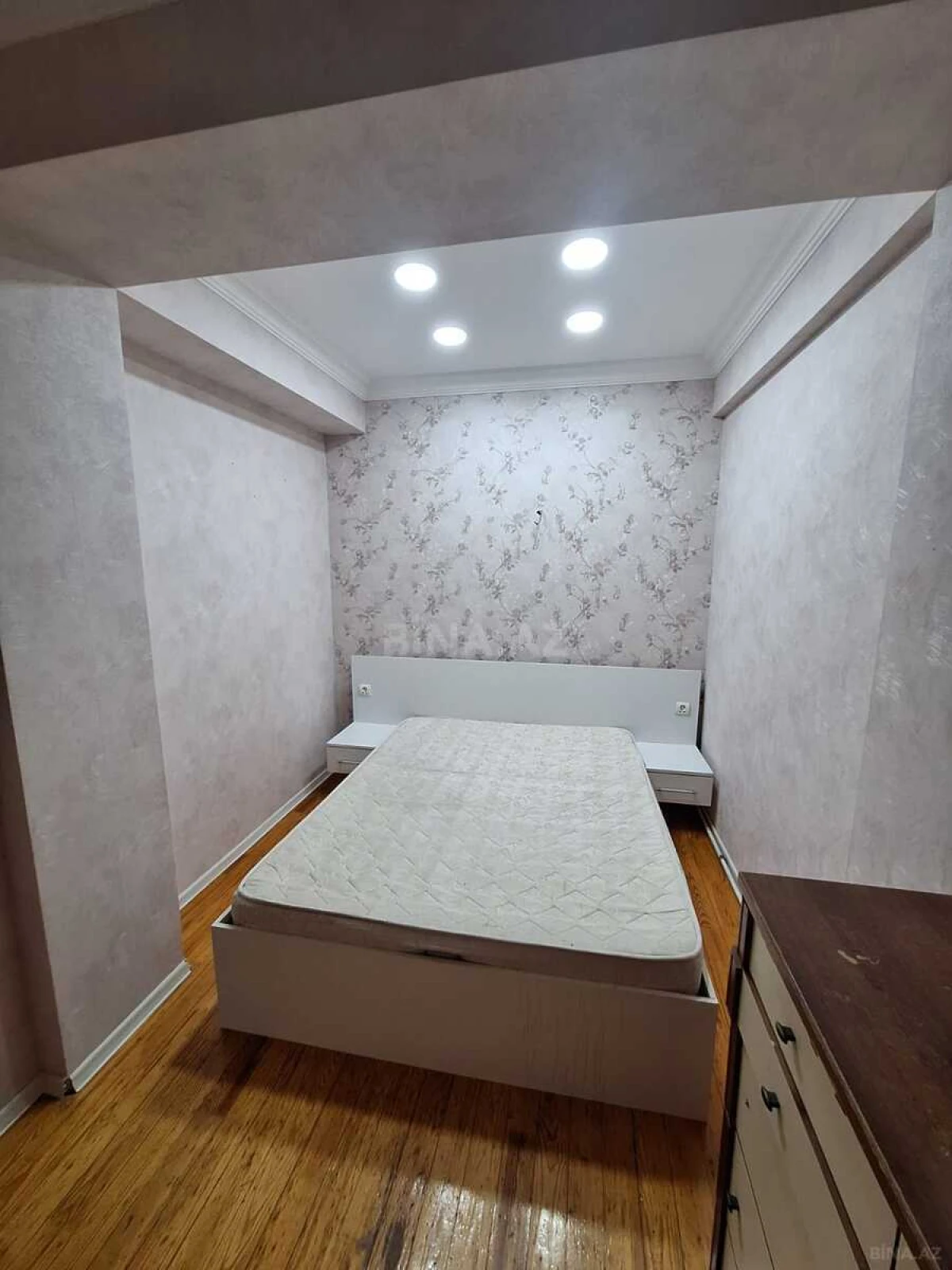 Satılır 2 otaqlı mənzil 50 m²