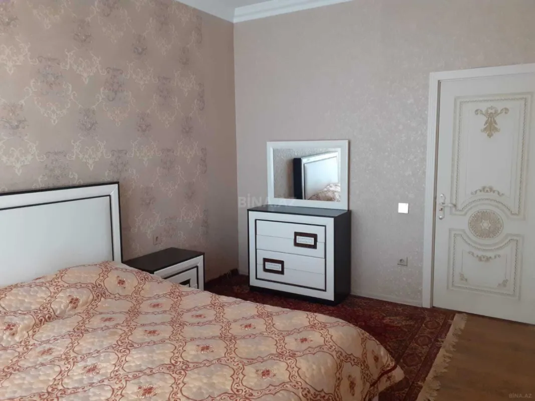 Satılır 3 otaqlı mənzil 100 m²
