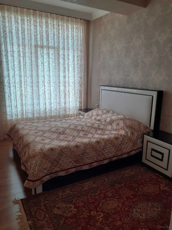 Satılır 3 otaqlı mənzil 100 m²