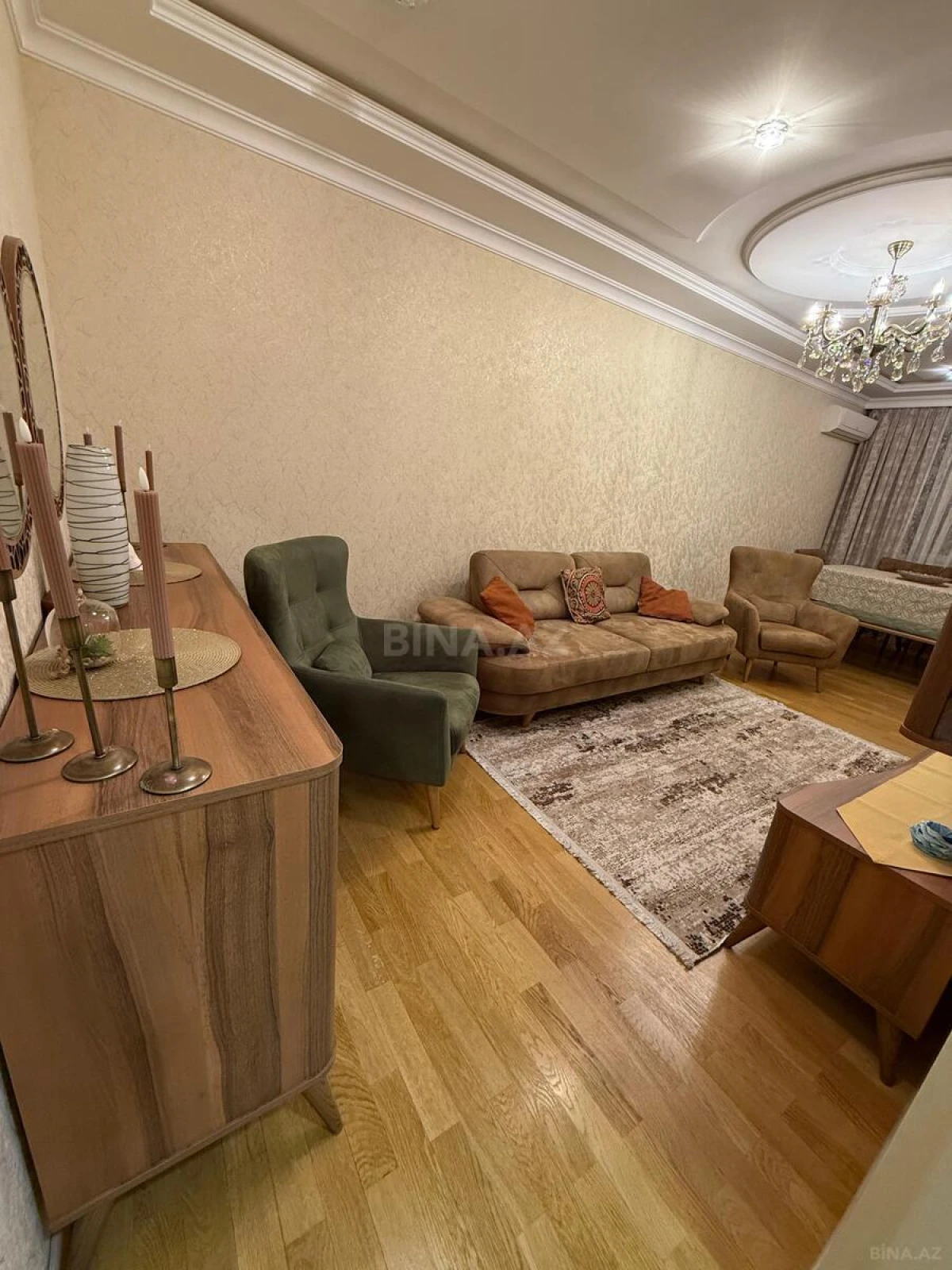 Satılır 3 otaqlı mənzil 112 m²