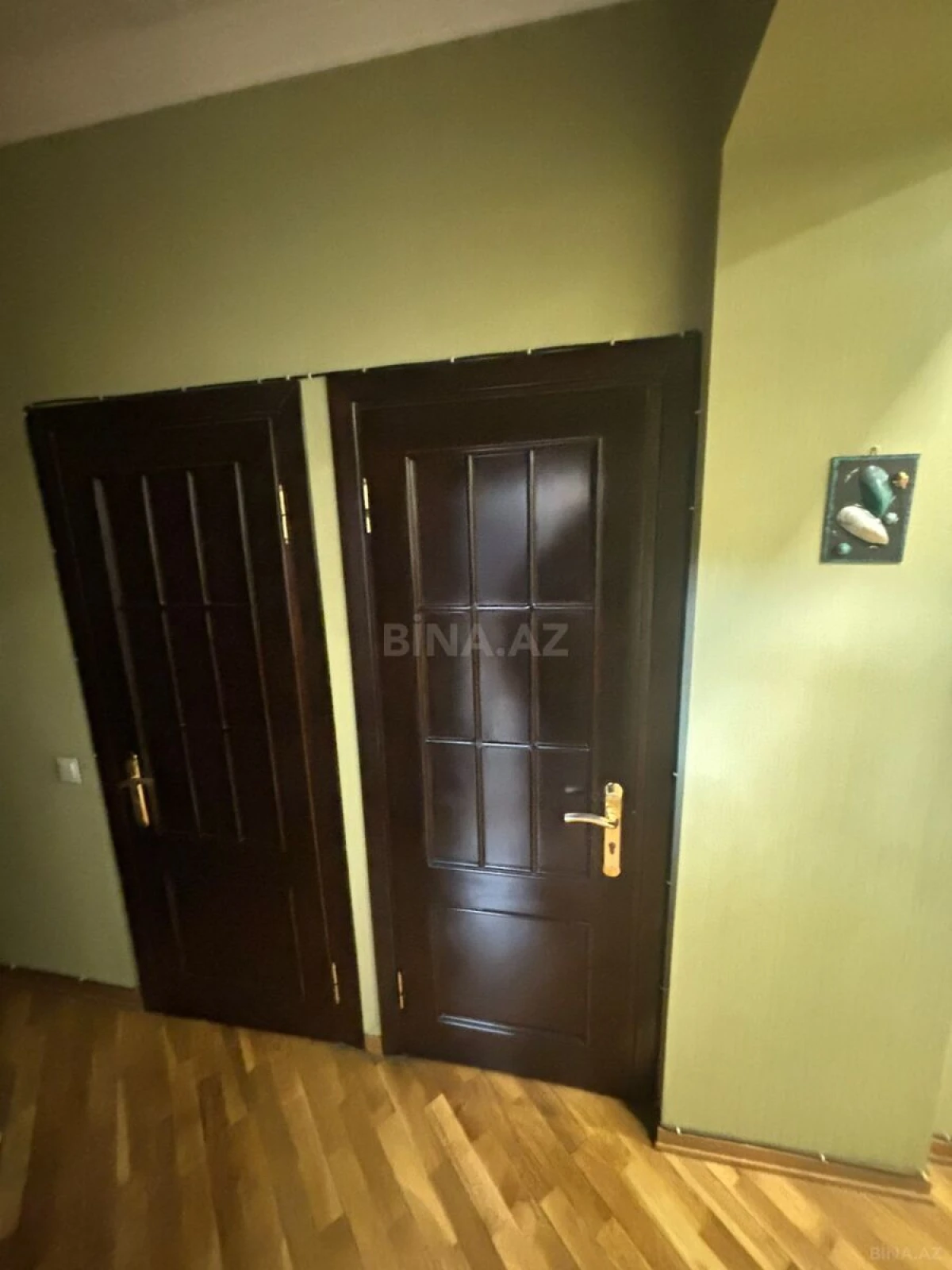 Kirayə verilir 2 otaqlı mənzil 110 m²