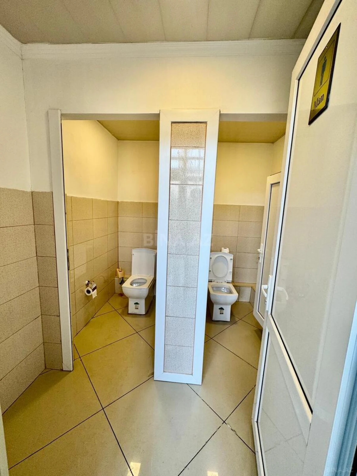 Satılır obyekt 500 m²