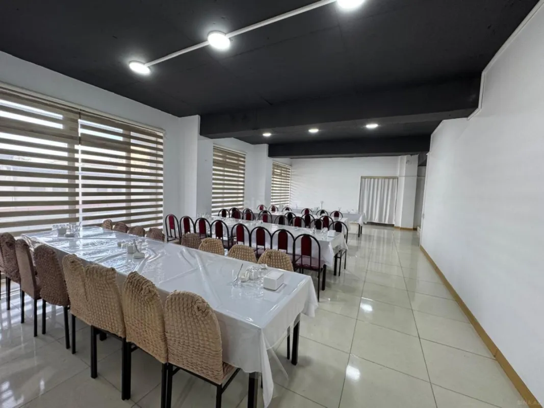 Satılır obyekt 500 m²