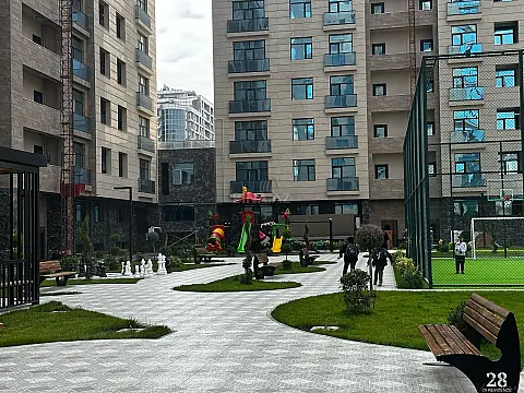 Satılır 2 otaqlı mənzil 71 m²