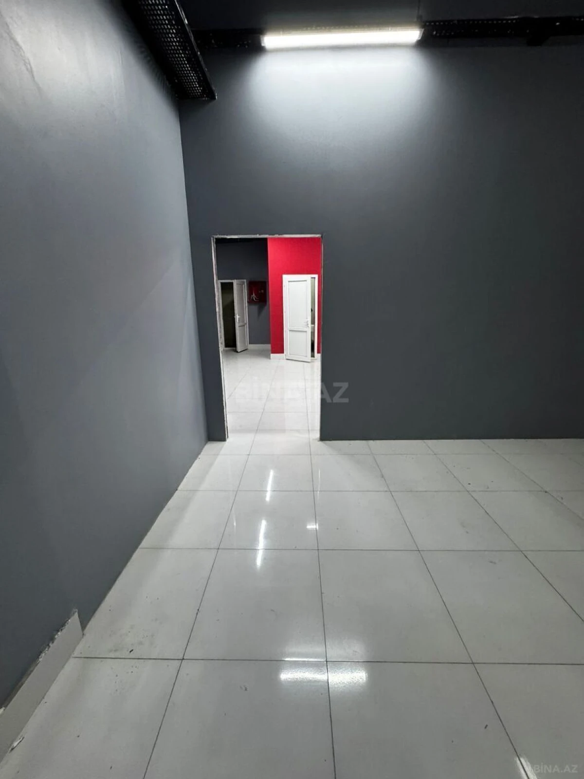 Kirayə verilir obyekt 250 m²