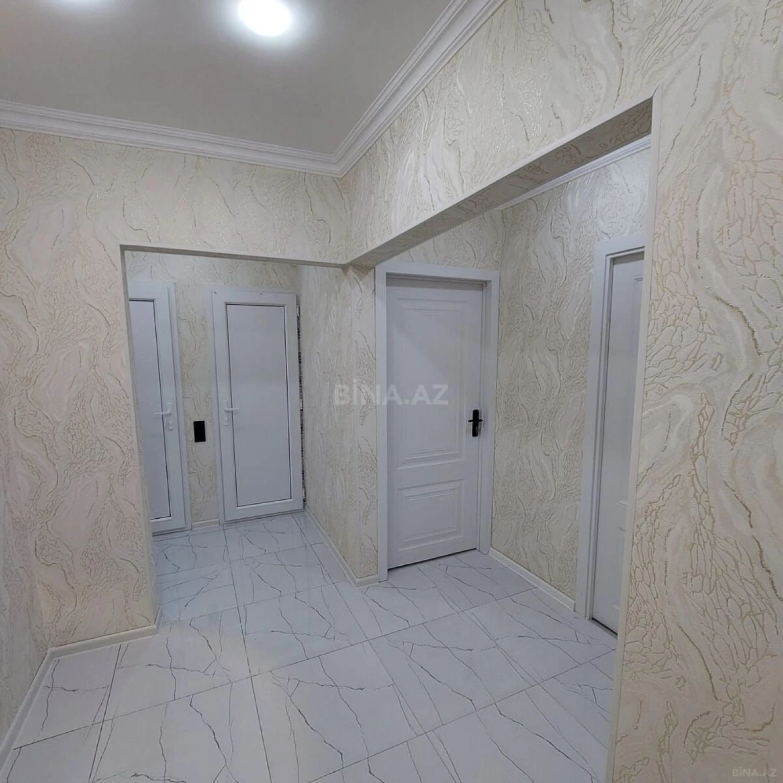 Kirayə verilir 3 otaqlı mənzil 62 m²