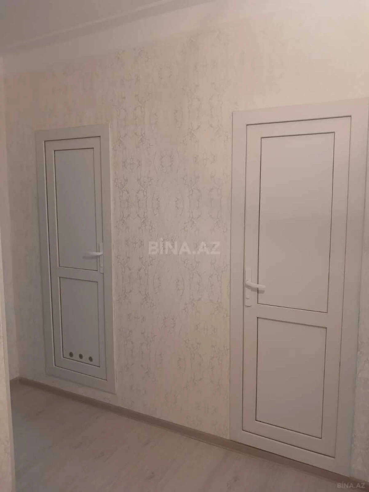 Kirayə verilir 4 otaqlı mənzil 65 m²