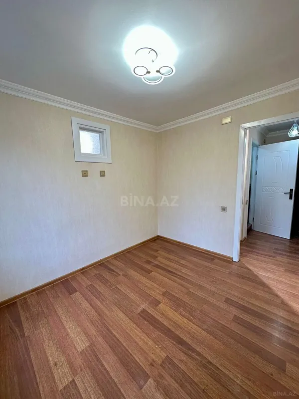 Satılır 2 otaqlı mənzil 31 m²