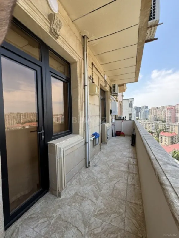 Kirayə verilir 3 otaqlı mənzil 97 m²