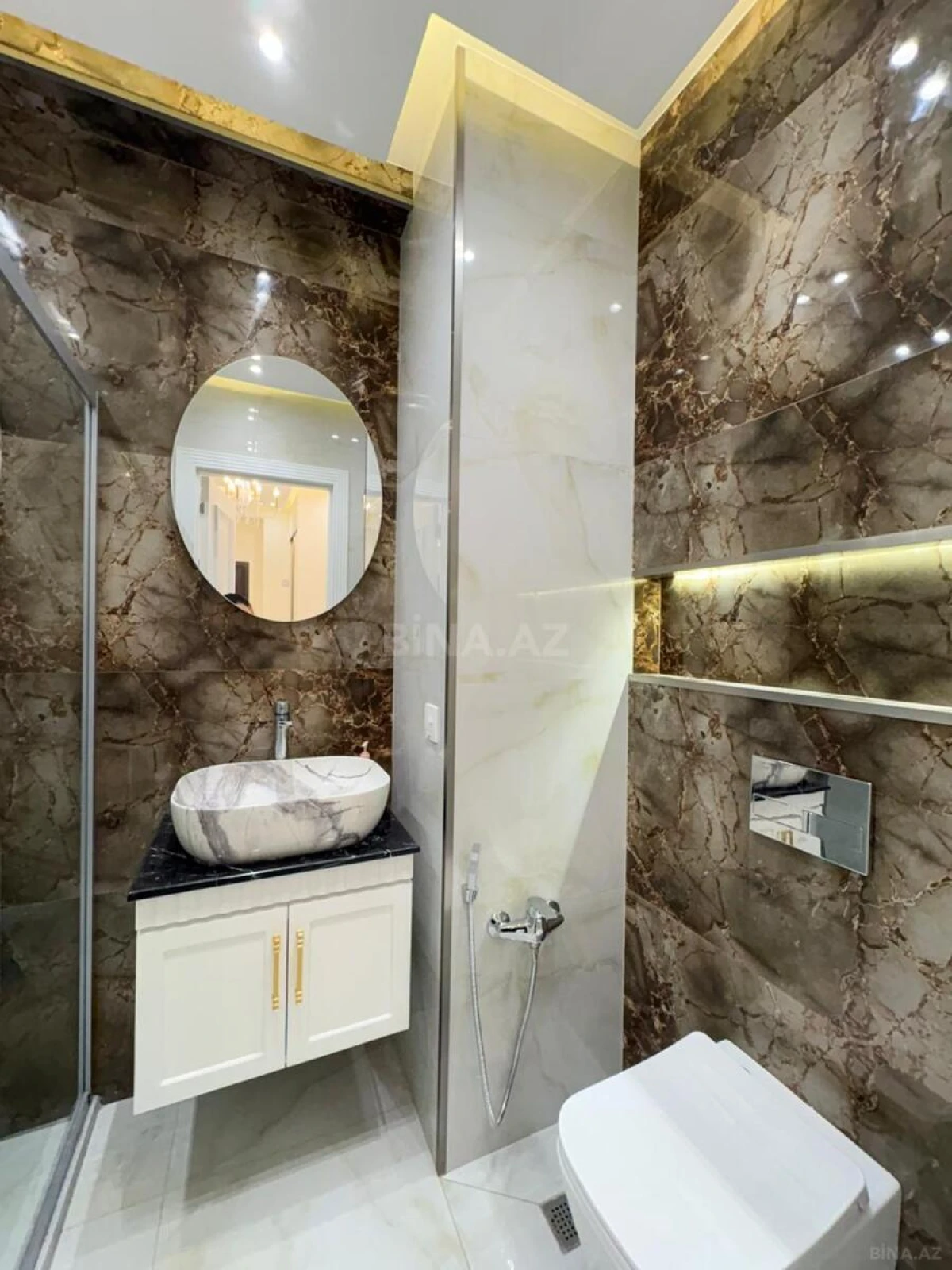 Satılır 3 otaqlı mənzil 100 m²