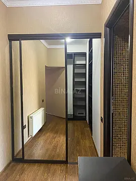 Kirayə verilir 2 otaqlı mənzil 102 m²