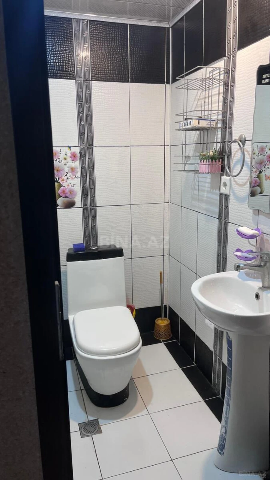 Satılır 3 otaqlı mənzil 150 m²