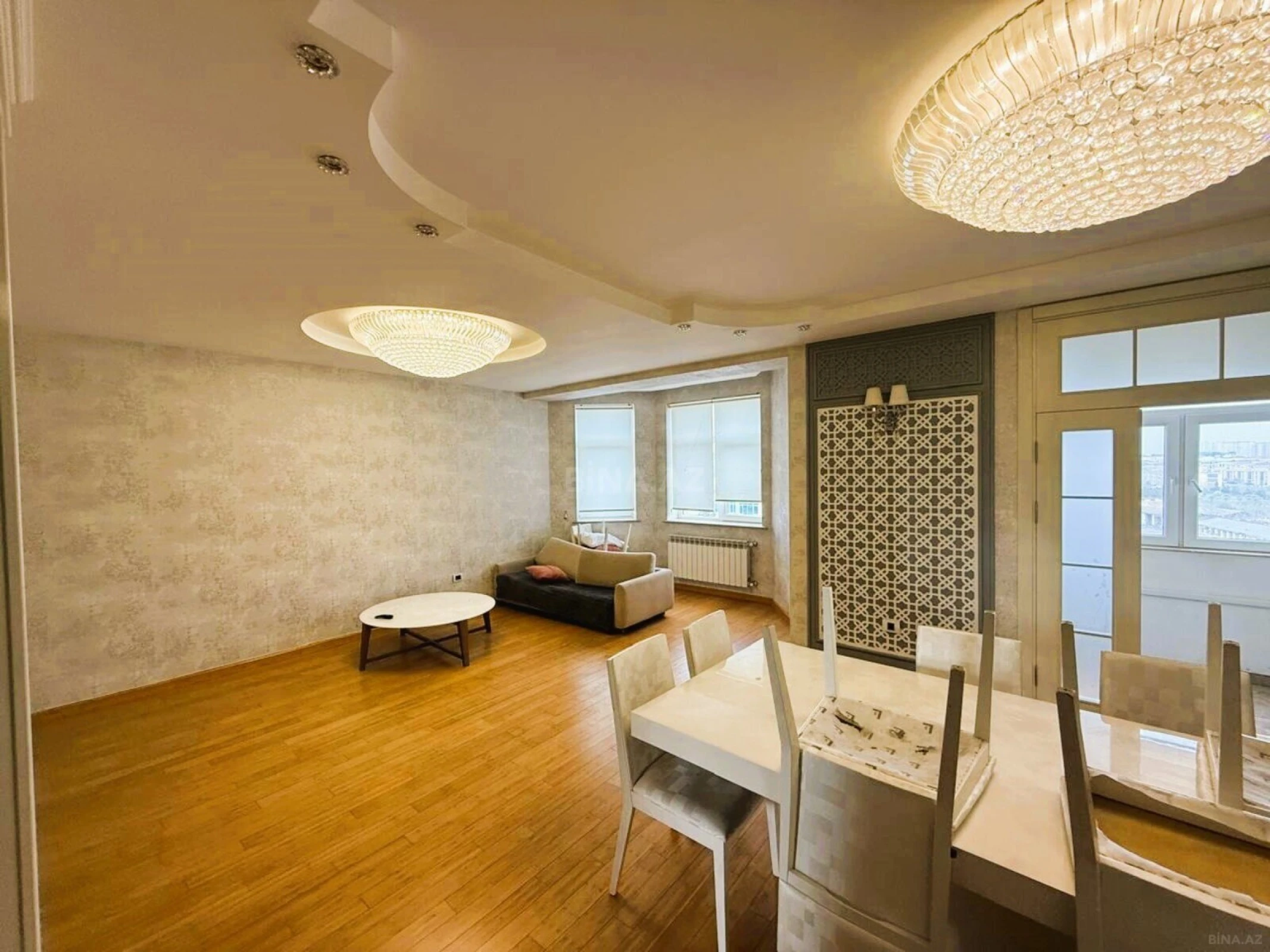 Kirayə verilir 2 otaqlı mənzil 82 m²