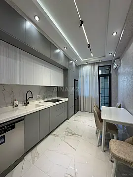 Kirayə verilir 2 otaqlı mənzil 86 m²