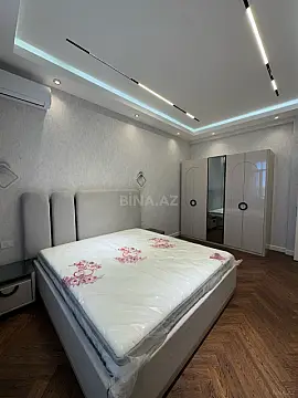 Kirayə verilir 2 otaqlı mənzil 86 m²