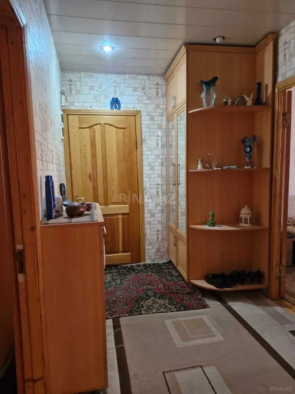 Satılır 3 otaqlı mənzil 62.9 m²