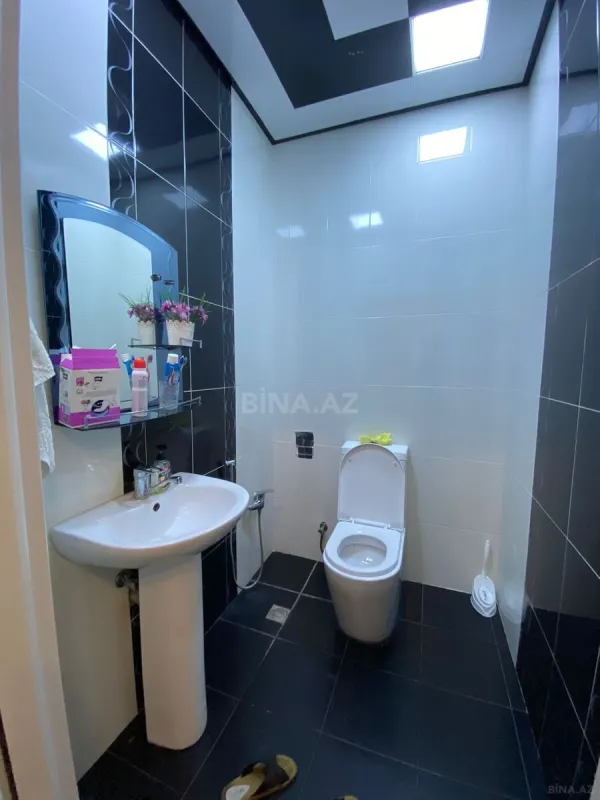 Kirayə verilir 2 otaqlı mənzil 80 m²