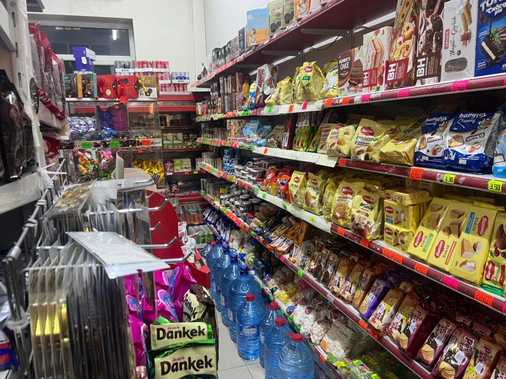 Satılır obyekt 100 m²