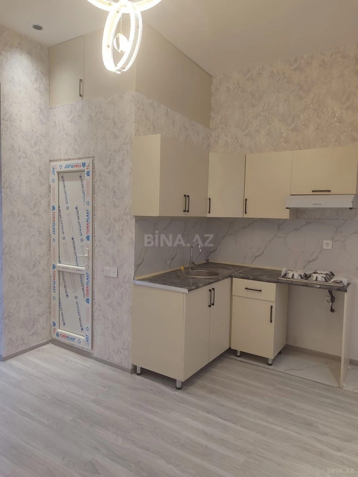 Satılır 2 otaqlı mənzil 31 m²