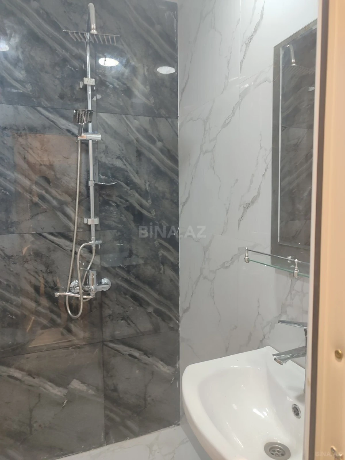 Satılır 2 otaqlı mənzil 31 m²