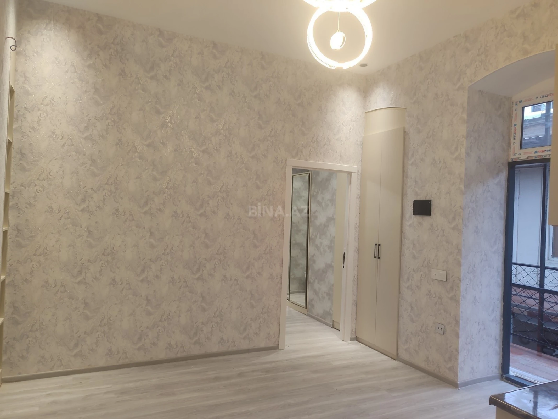 Satılır 2 otaqlı mənzil 31 m²