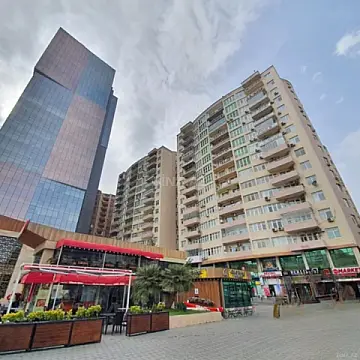 Kirayə verilir 3 otaqlı mənzil 100 m² — Bakı, Xətai 3 otaq 100.00 m²